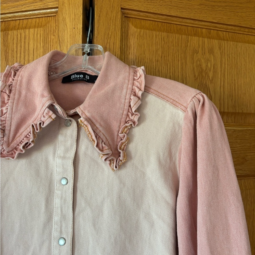 Blue B Collection Chic Pink and Cream Women's Blouse 💗 - Picture 10 of 14